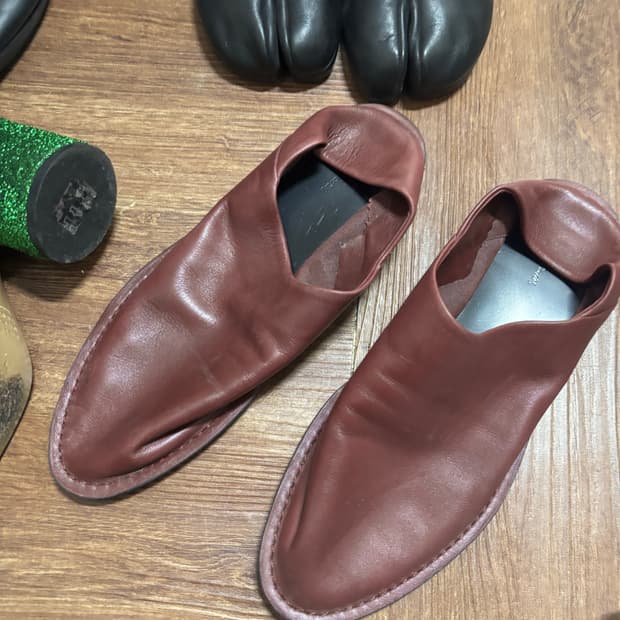 앤아더스토리즈 뮬로퍼 38