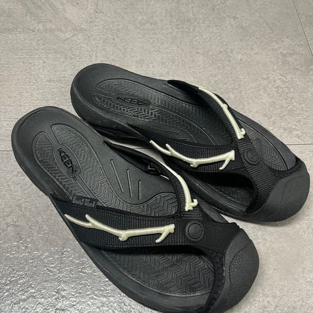 킨 Keen x 남이서팔 south2 west8 샌들 (255)