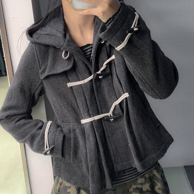 charcoal gray duffle pleats short jacket