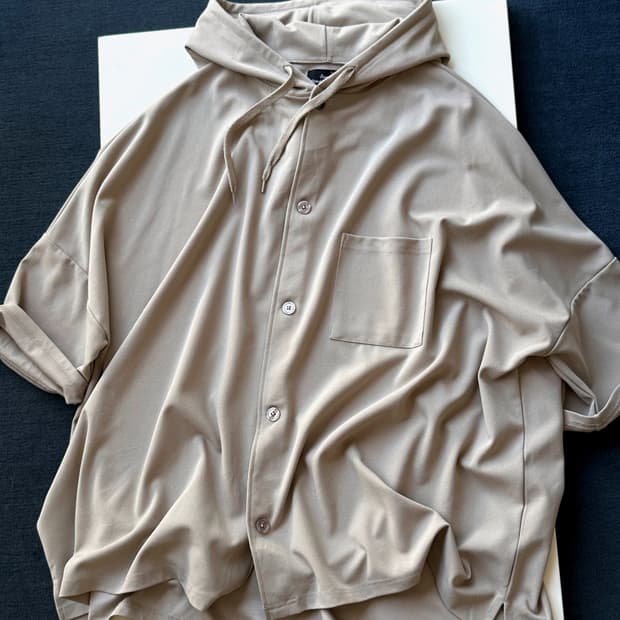 Stretched fabric hood design wide shirke
