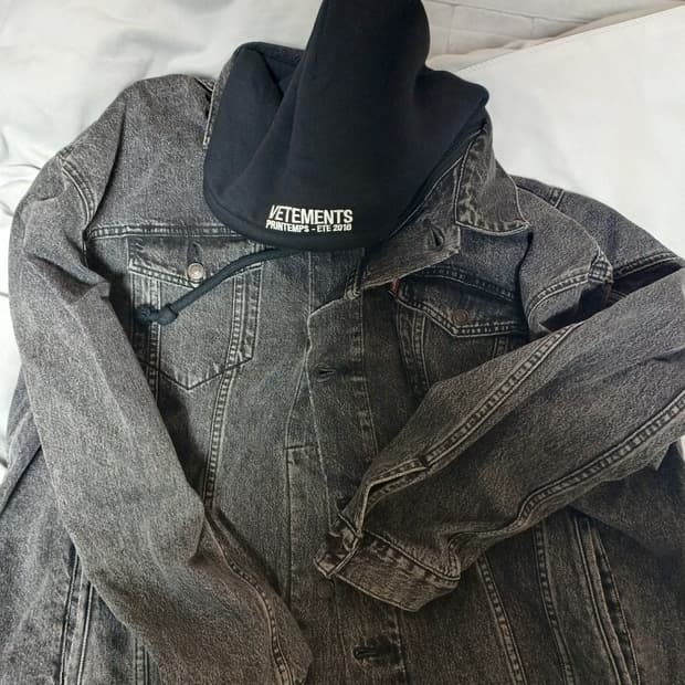 [s] 베트멍 리바이스 흑청 후드자켓 18ss
