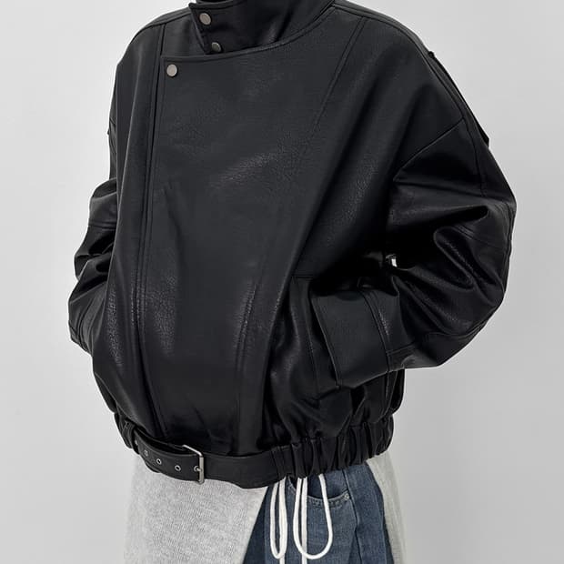 블랙업 하이넥 레더 자켓