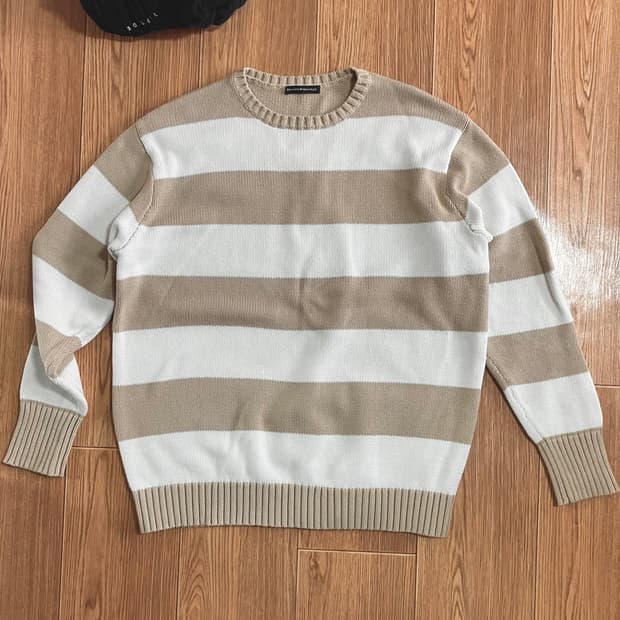 브랜디멜빌 브리아나 스트라이프 니트 스웨터 베이지