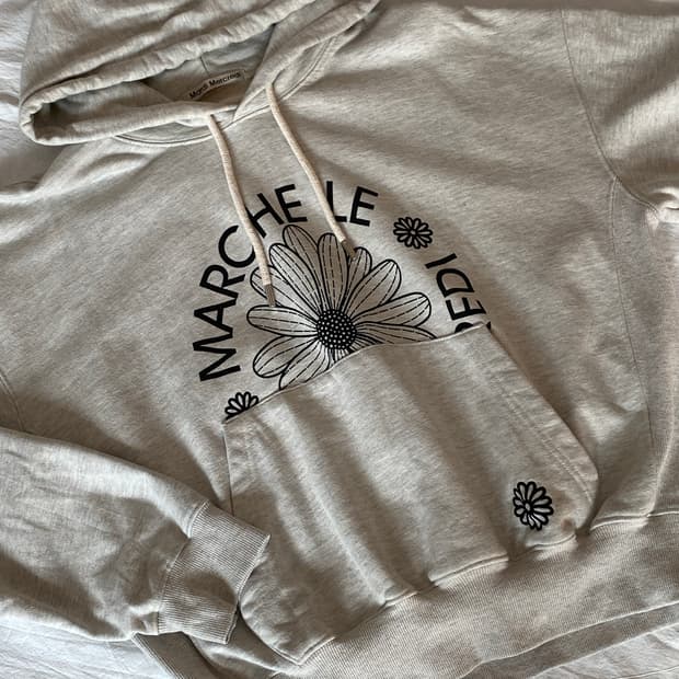 마르디 메크르디 엠블럼 후드 GREY