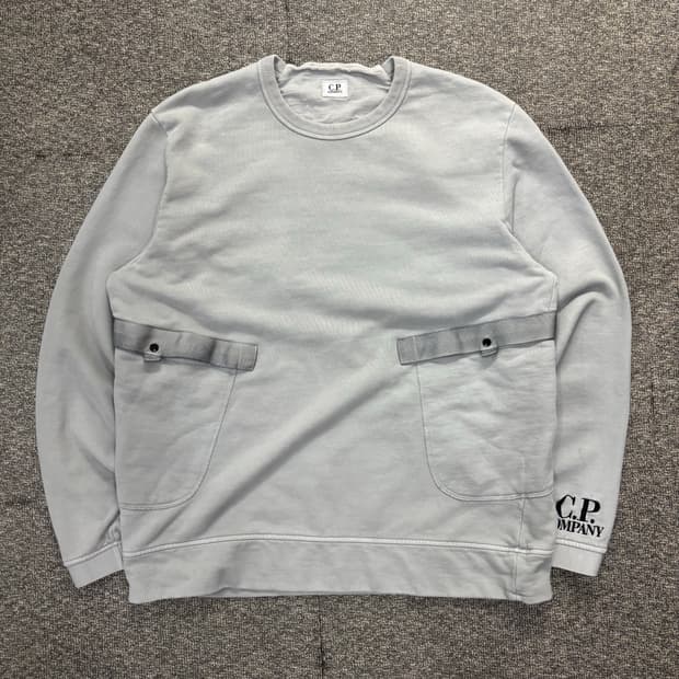 CP company 투포켓 맨투맨