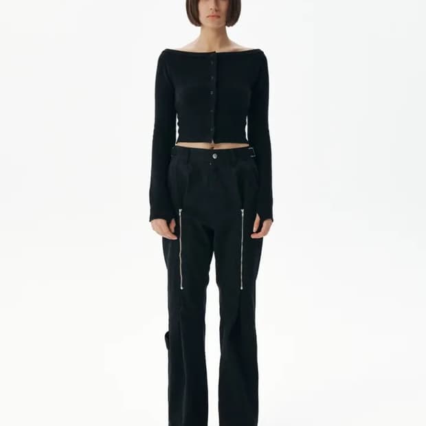 이어스트 오프숄더 가디건 블랙