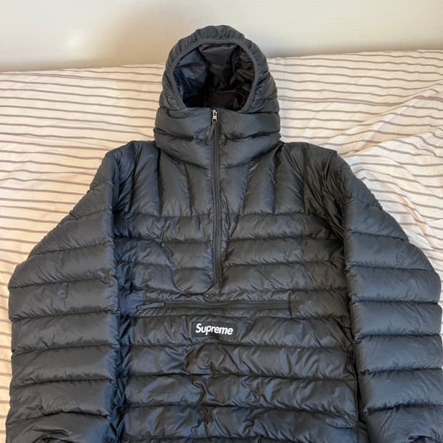 슈프림마이크로다운