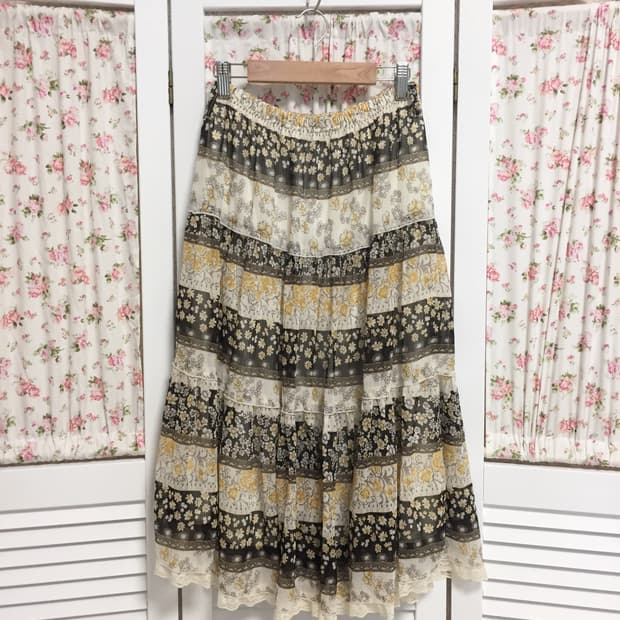 빈티지 모리걸 잔꽃 스커트