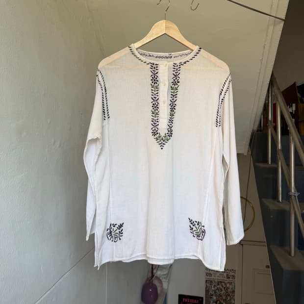 에스닉 자수 롱 거즈 하프 슬리브