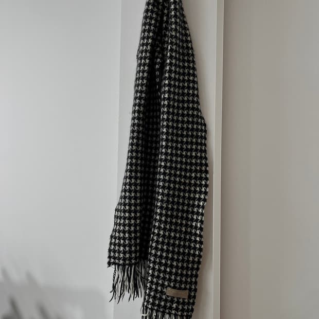 vintage cashmere muffler