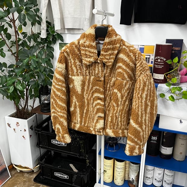 스텔라매카트니 우드그레인 시어링 자켓 34