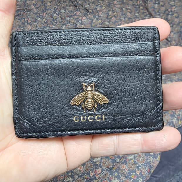 (정품) 구찌 애니멀리에(벌) 카드지갑/남녀공용/검정/개인/팝니다.