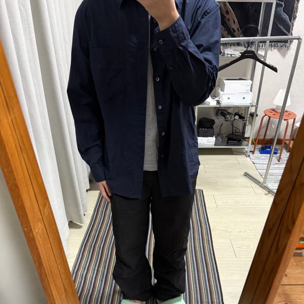 인더로우 네이비 셔츠