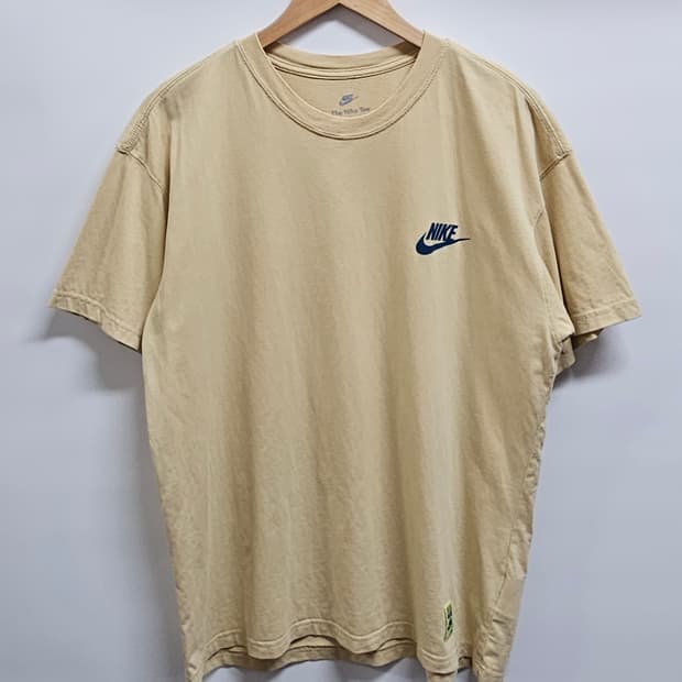 나이키 클럽 베이지 반팔티셔츠 XL