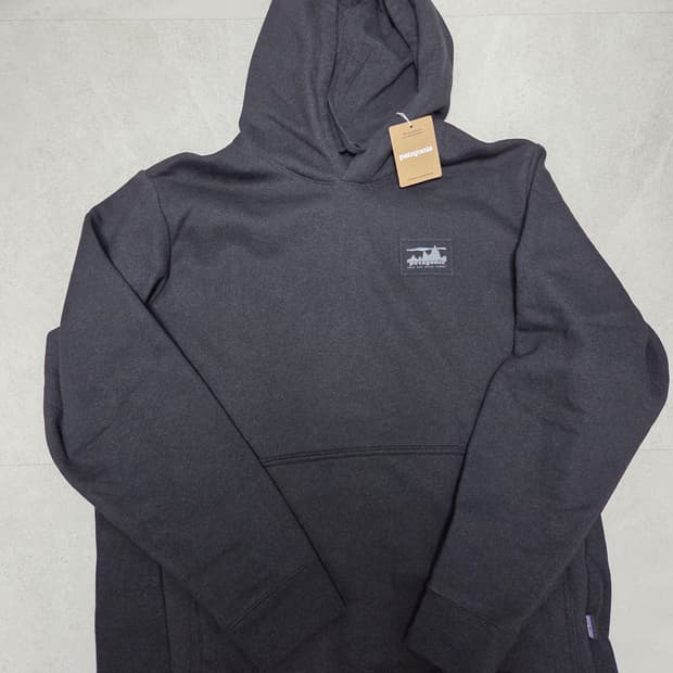 파타고니아  '73 스카이라인 업라이잘 후드티