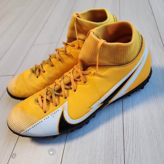 나이키 머큐리얼 슈퍼플라이 7 아카데미 TF AT7978-801 사이즈2