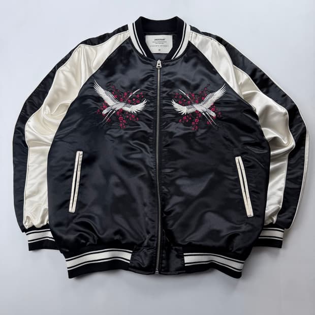 언더에어 백학 자수 스카쟌