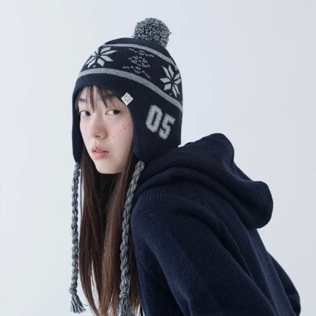 오헤시오 벨 이어플랩 비니 네이비