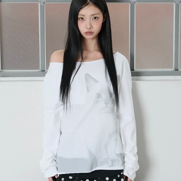 잇자바이브 cat off shoulder