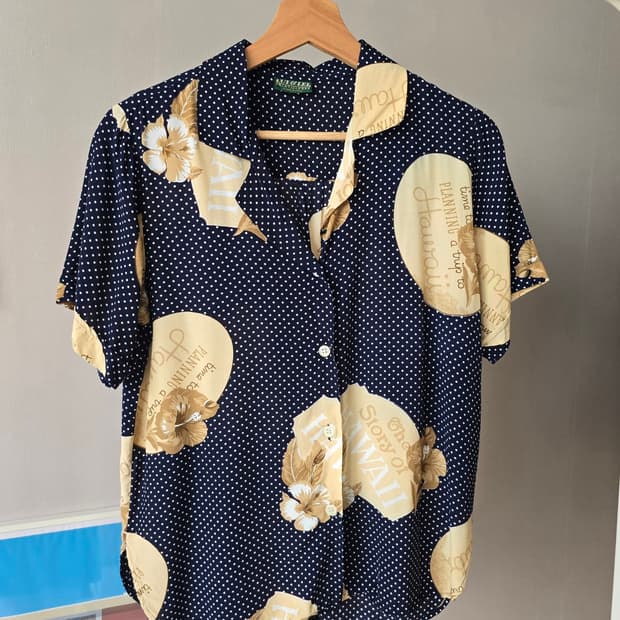 ​[MADE IN ITALY] 이탈리아 빈티지 도트 오픈칼라 셔츠