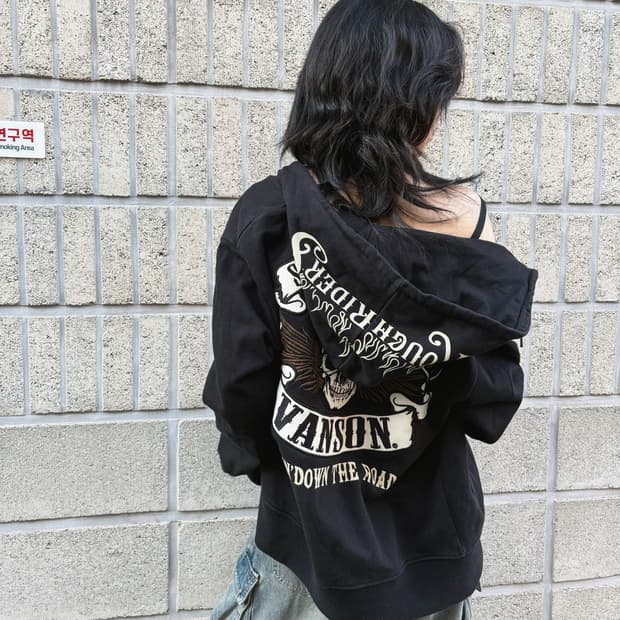 밴슨 스컬 풀 자수패치 후드집업