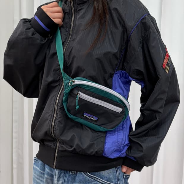 파타고니아 울트라 라이트 미니 크로스백 힙색