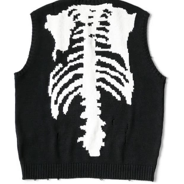 (5) 캐피탈(KAPITAL) 본 베스트 블랙