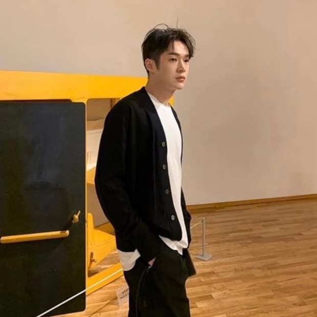 [M] 메종 마르지엘라 엘보 엘보우 레더 가죽 패치 가디건 블랙