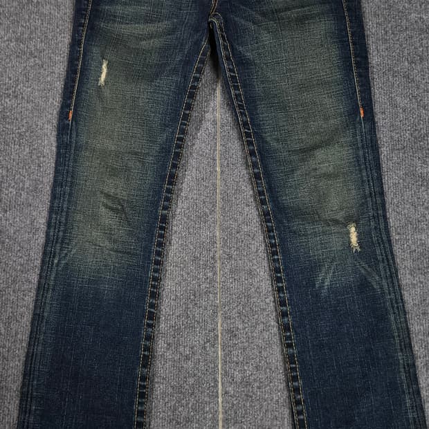 트루릴리젼 로우 라이즈 조니 데님 팬츠(급처)