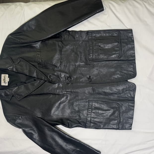 Jacker’s leather blazer