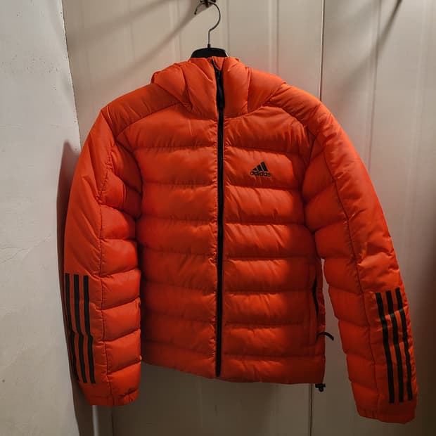 아디다스 삼선 경량 후드 경량패딩