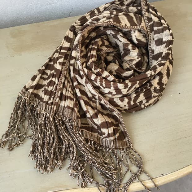 zebra pattern muffler