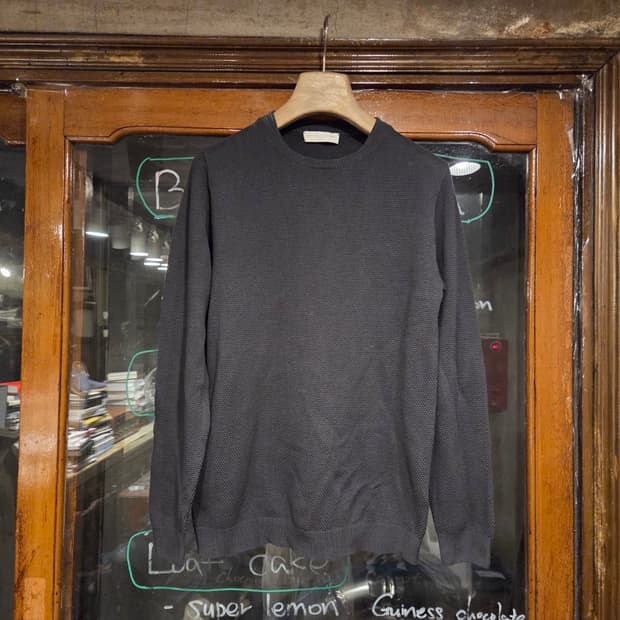 다니엘 필로소니 니트