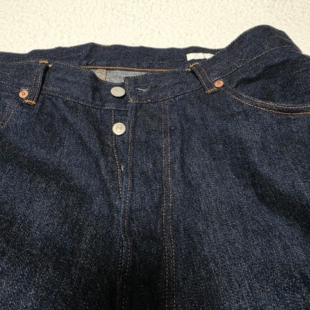 Comoli 코모리 5p 데님팬츠 / 네이비