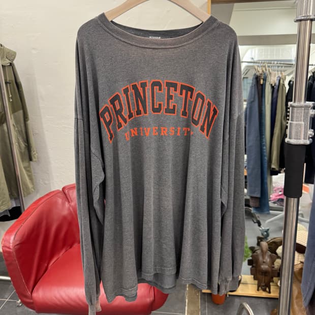 Vintage Russell Faded Long-sleeve shirt