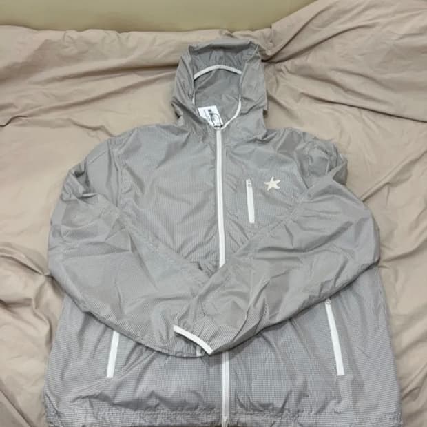 (택 O) 더콜디스트모먼트 TCM 체크 바람막이 베이지 새상품