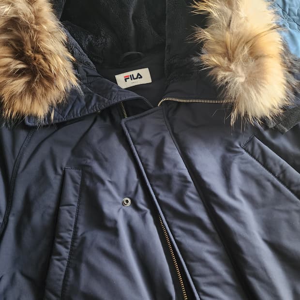 휠라 FILA 네이비 후드 퍼 패딩 점퍼 S