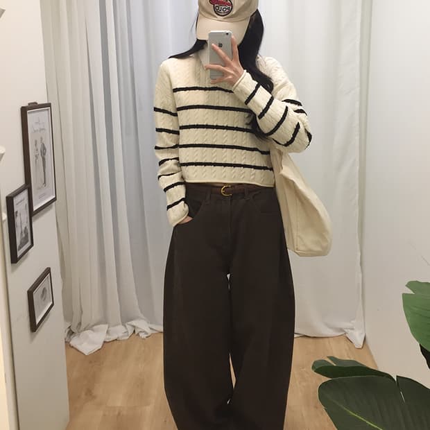 Women's Zara Crop Knit 100