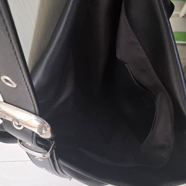 파인드카푸어 정소민 가방