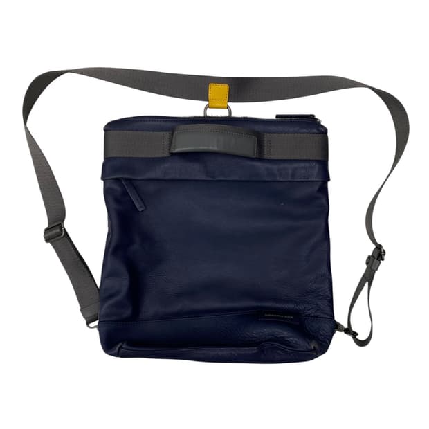 만다리나덕 네이비 크로스&백팩