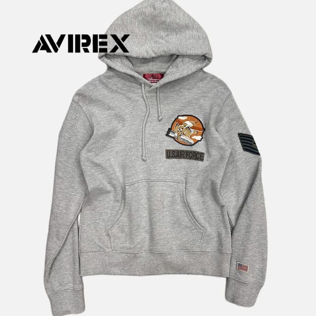 military patch crop hood t-shirt