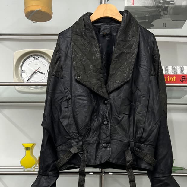 SADAR LONDON 레더 자켓(미착용)