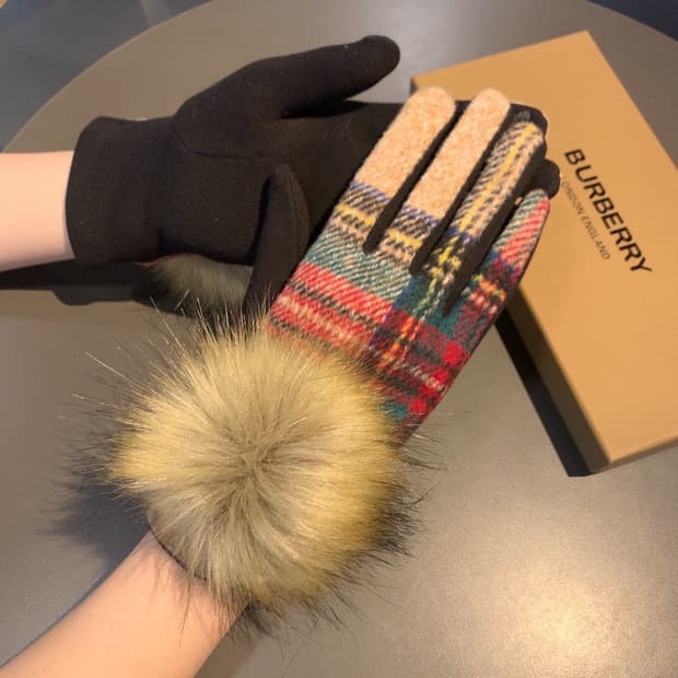 버버리 장갑 가을 겨울 보온 클래식 심플
