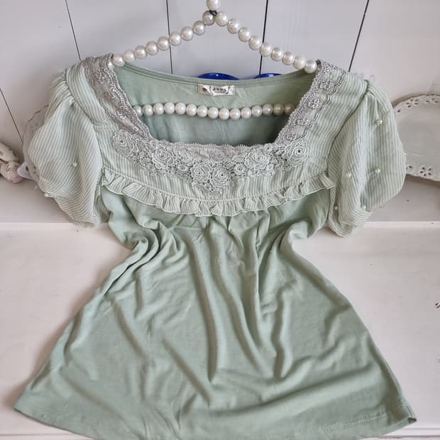 액시즈팜 레이스 프릴 블라우스 민트