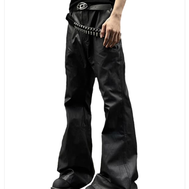 PU 레더 플레어 팬츠