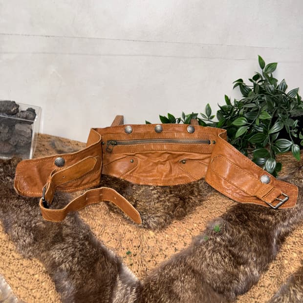 Brown leather stud zipper buckle belt
