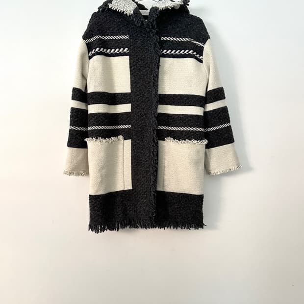 Indian tassel hoody coat / ivory & grey