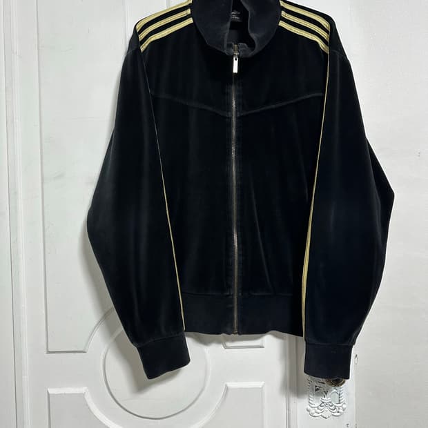 아디다스 벨벳 트랙탑