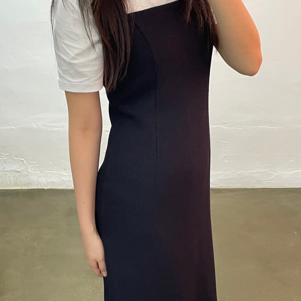 잇미샤 블랙 멜빵 원피스 24S