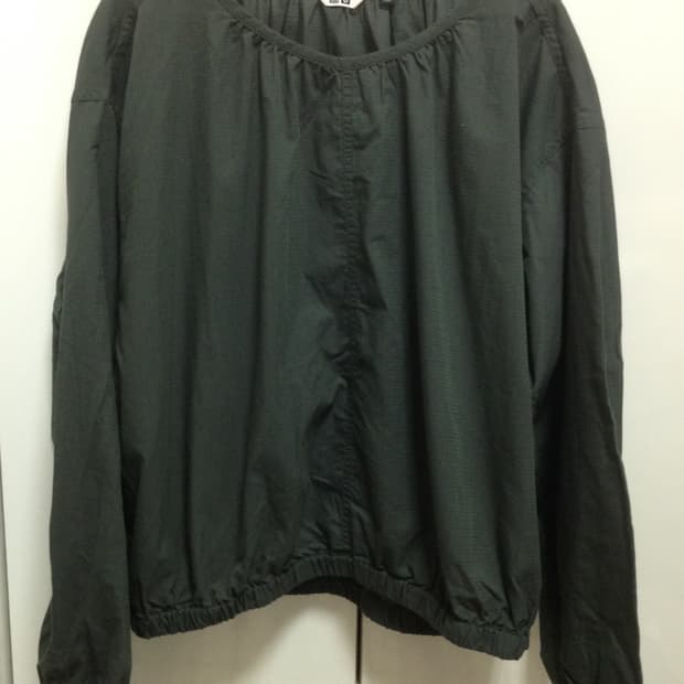 Deep green round neck blouse